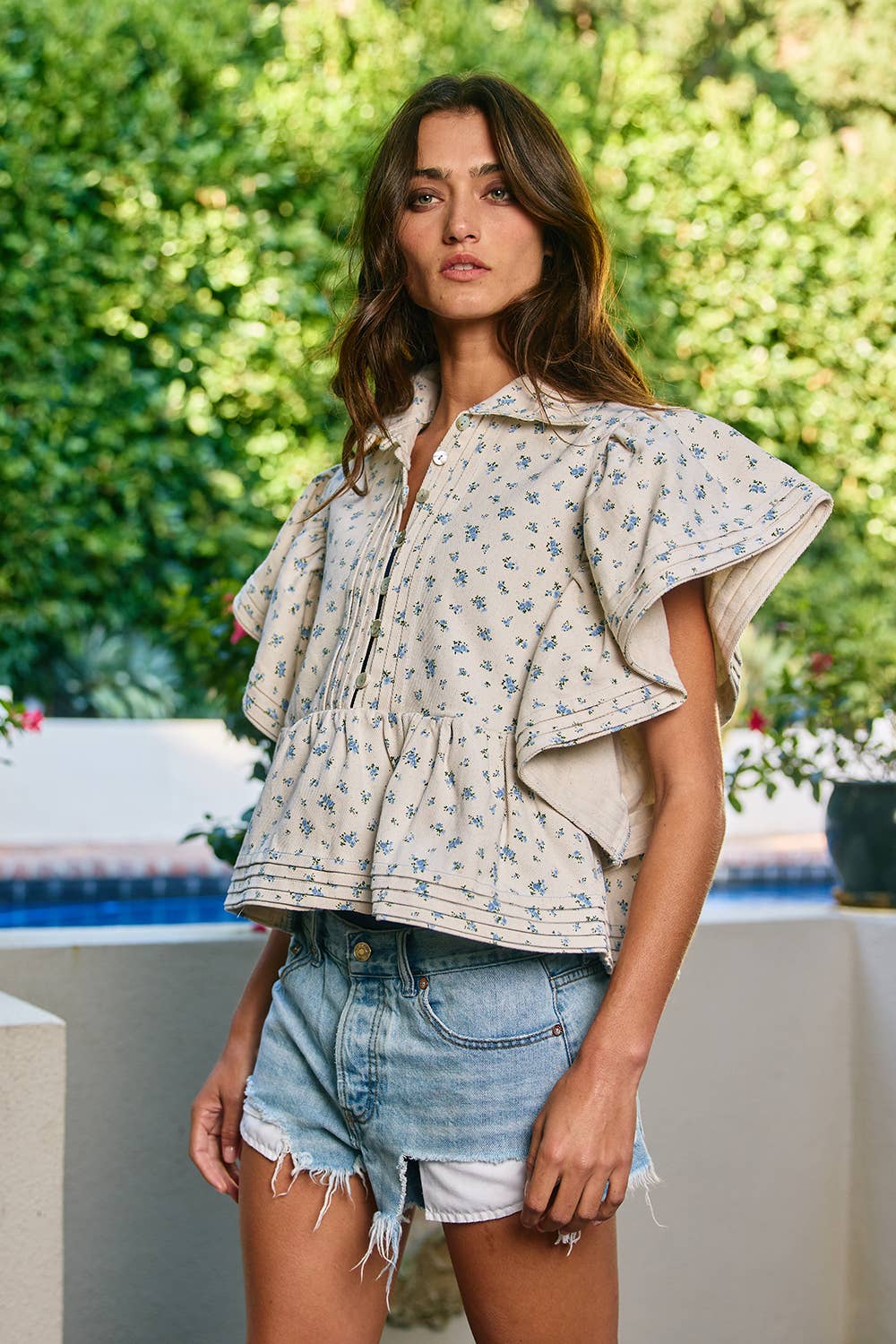 IT2337F | Ruffle Sleeves Pintuck Detail Floral Print Top: SAND/BLUE / S-M-L (2-2-2)