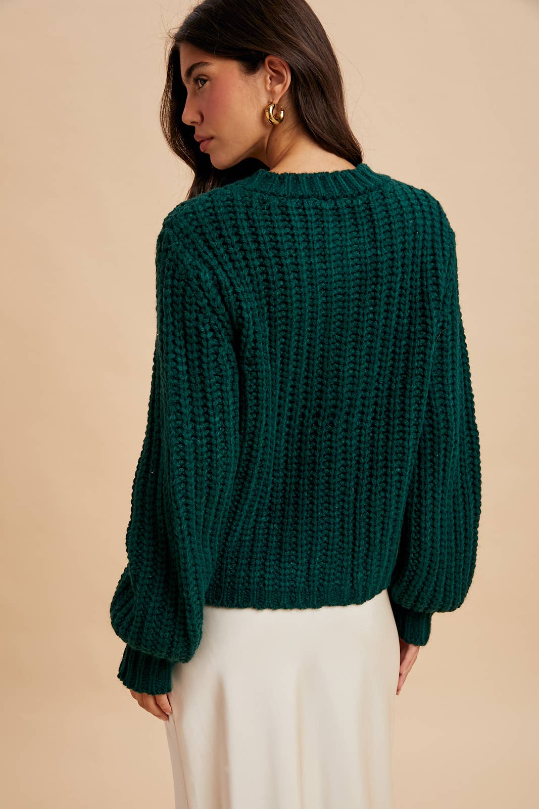 CHUNKY STATEMENT BUTTON CABLE KNIT CARDIGAN: MOCHA MOUSSE / S