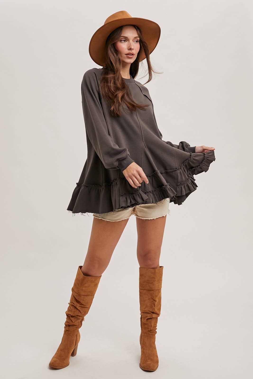 FRENCH TERRY RUFFLED TIERED HEM TUNIC SWEATSHIRT: ASH / M