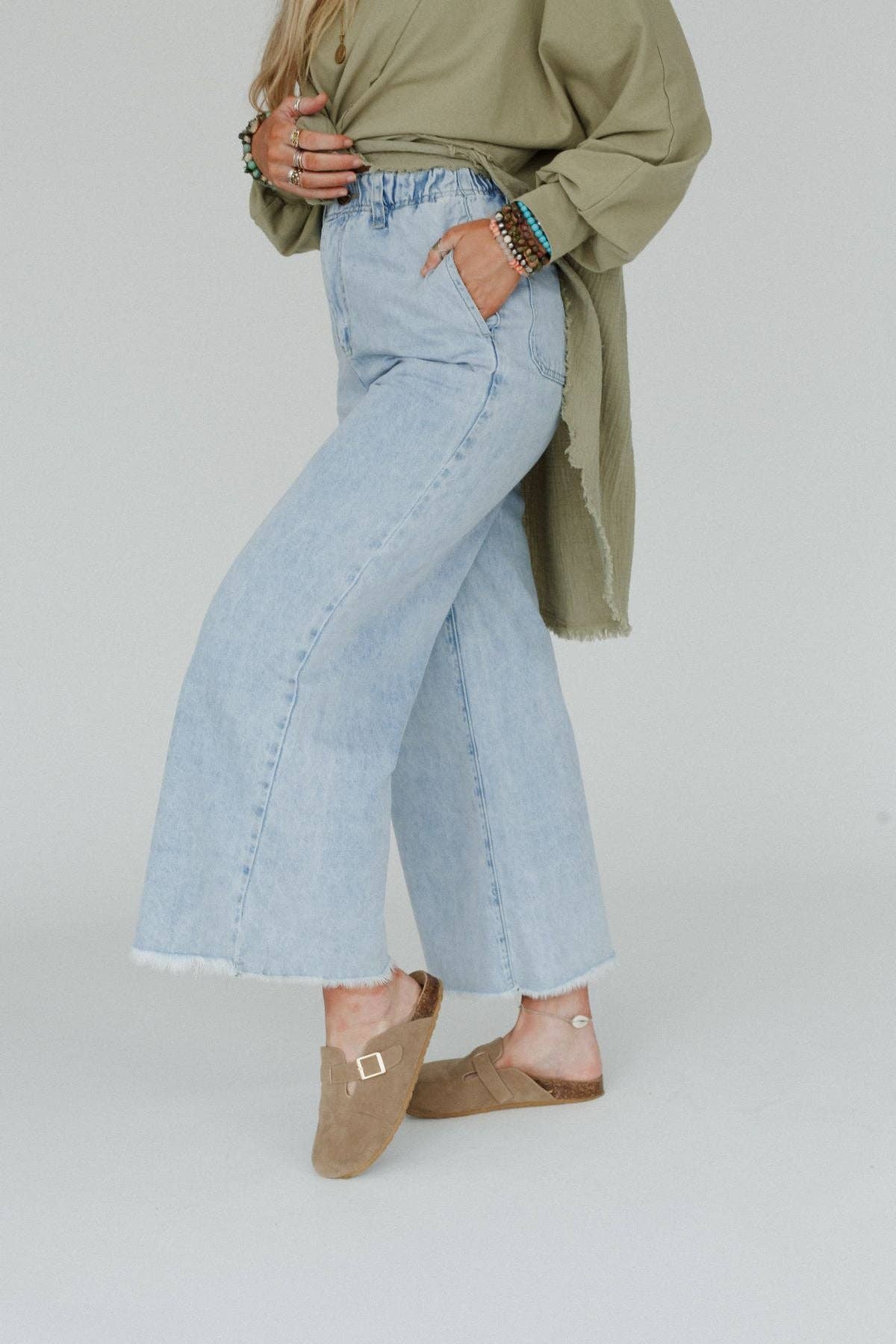 Light Wash Wide Leg Jeans
