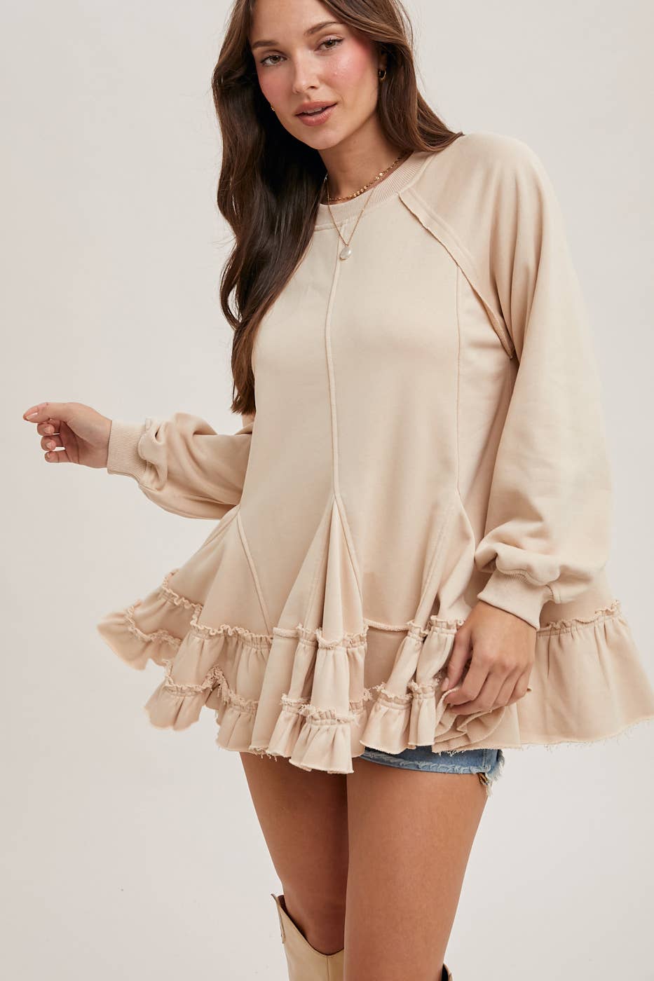 FRENCH TERRY RUFFLED TIERED HEM TUNIC SWEATSHIRT: ASH / M