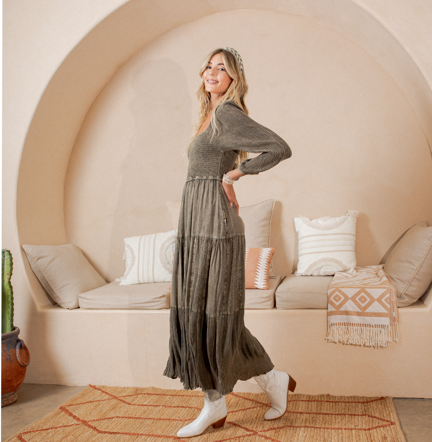 Embroidered Empire Mid-Length Dress (New Color): Amber / REGULAR (S-M-L-XL 1-2-2-1)