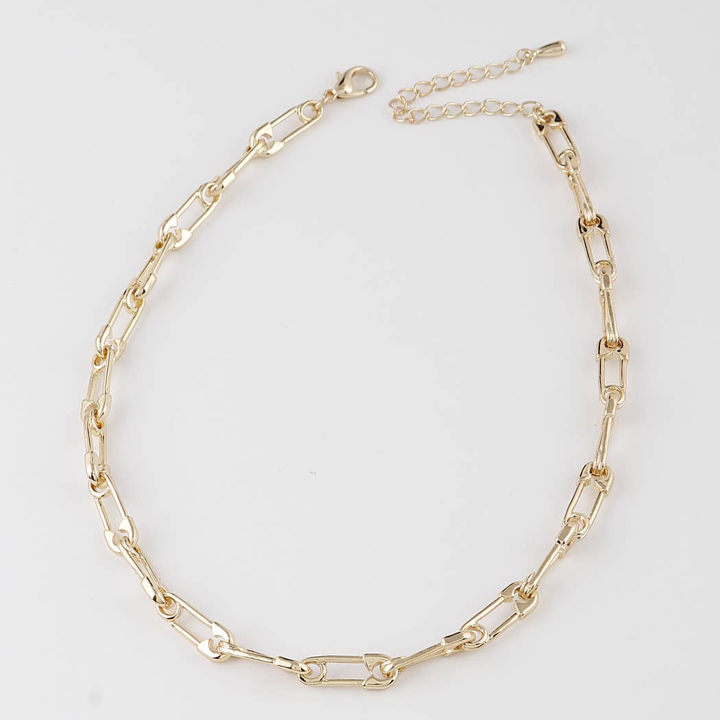 Simple Safety Pin Chain Necklace: Gold