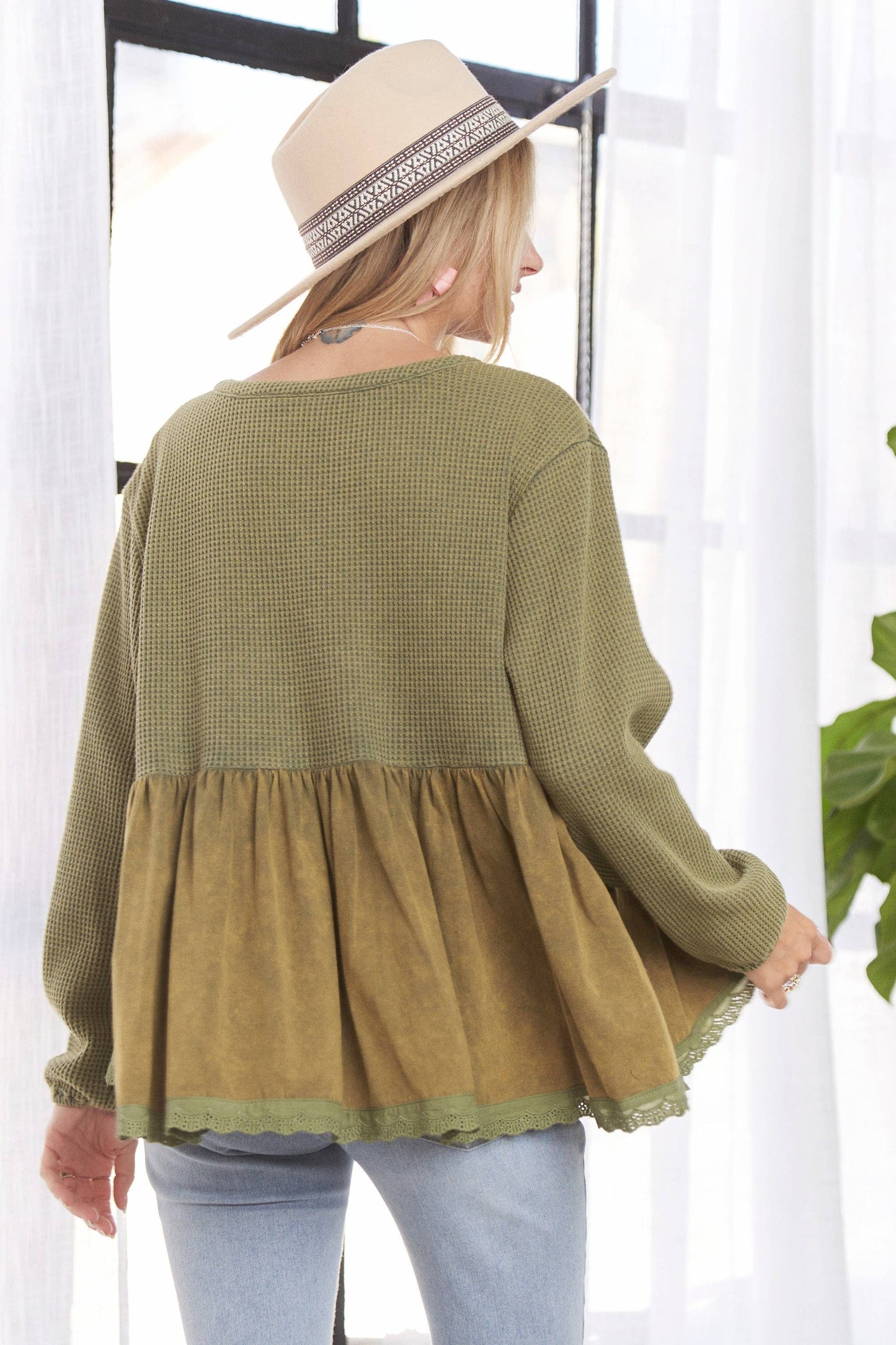 LET3678WN - MINERAL WASHED BABYDOLL TOP: OLIVE / S-M-L(2-2-2)