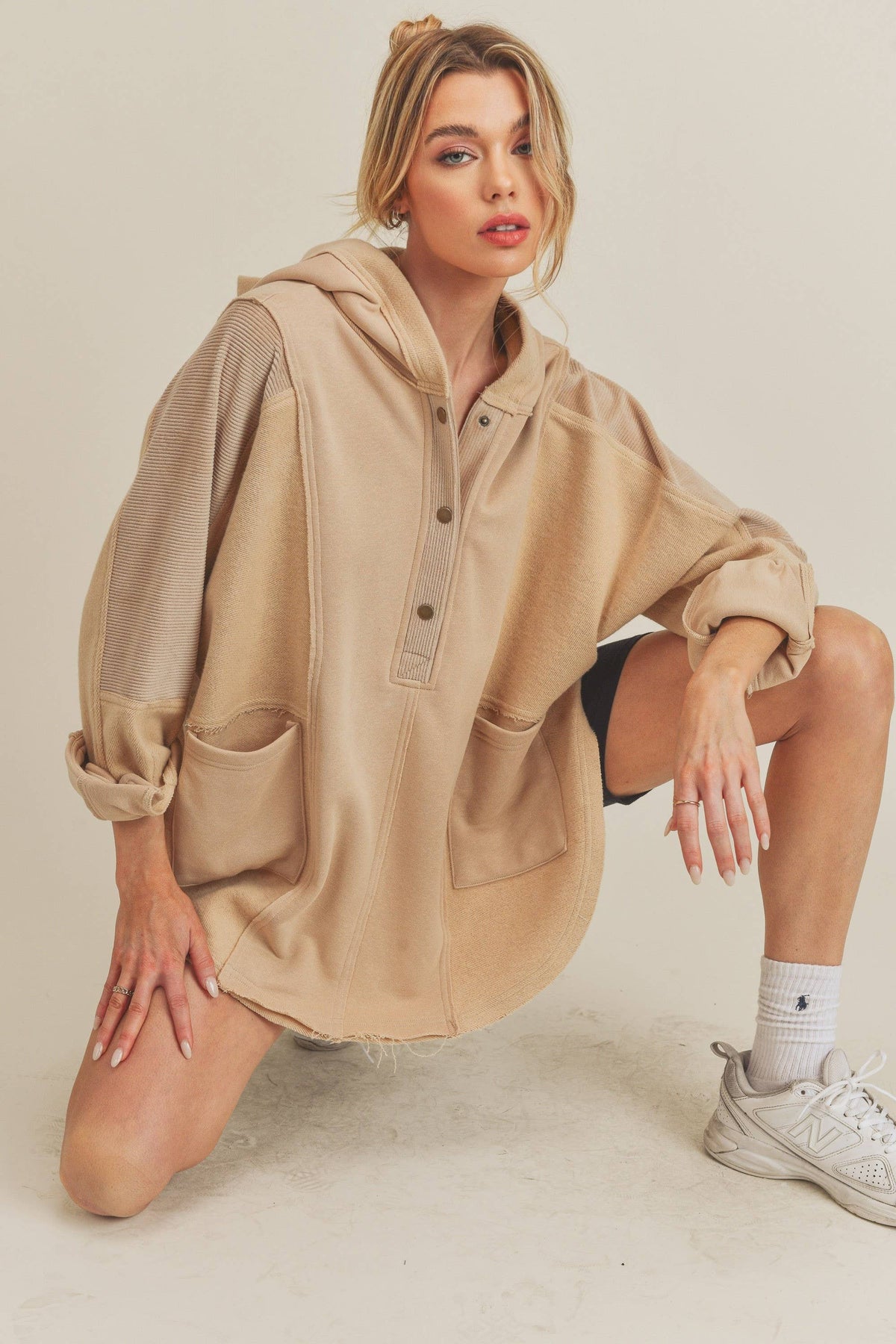 545AK Dove Pullover 5: Oat / M / Outerwear