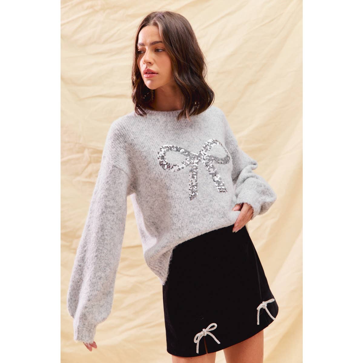 RIBBON SEQUINS CHRISTMAS HOLIDAY SWEATER TOP: LT GREY/SILVER / S