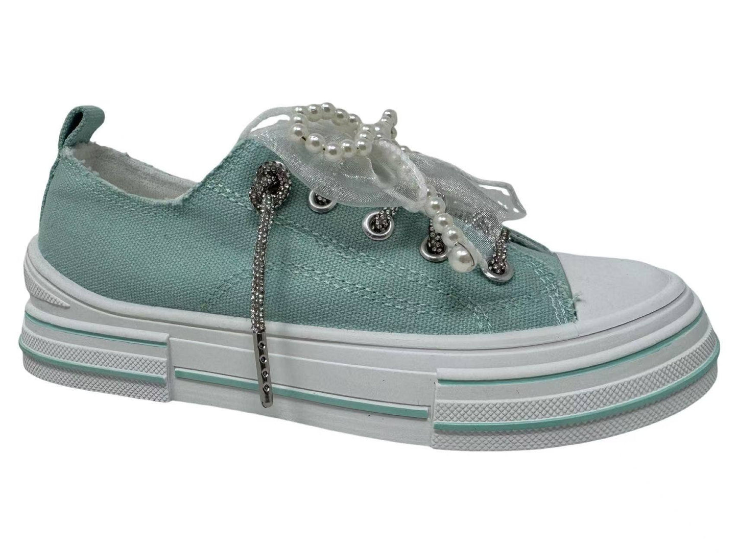 AMAN PEARLS - Very G Women's Sneaker: Natural / 6