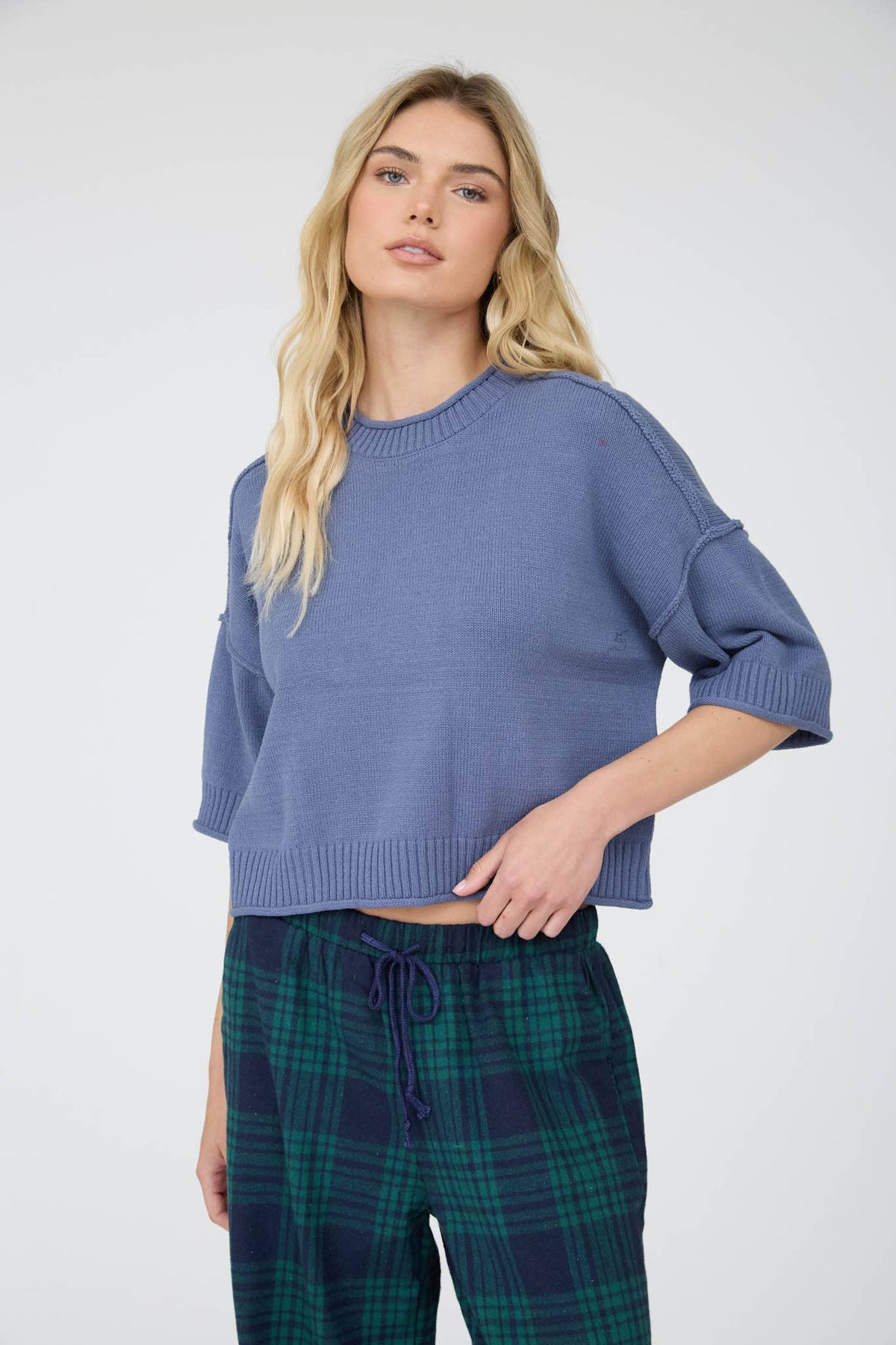 EXPOSED SEAM DROP SHOULDER SHORT SLEEVE PULLOVER : CHOCOLATE BROWN