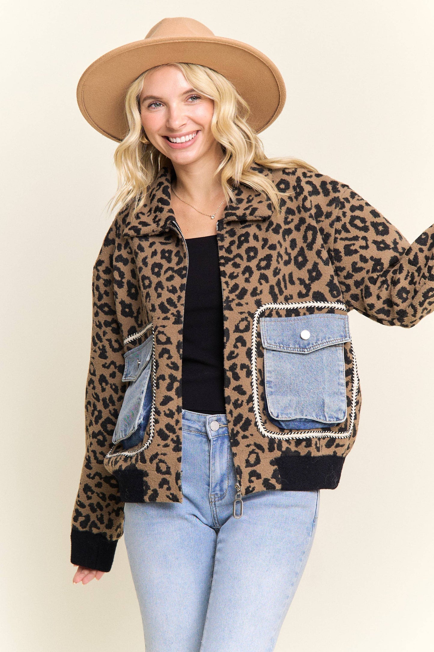 LESW4150-LEOPARD PRINT JACKET WITH DENIM POCKETS: Brown / ONESIZE(6)