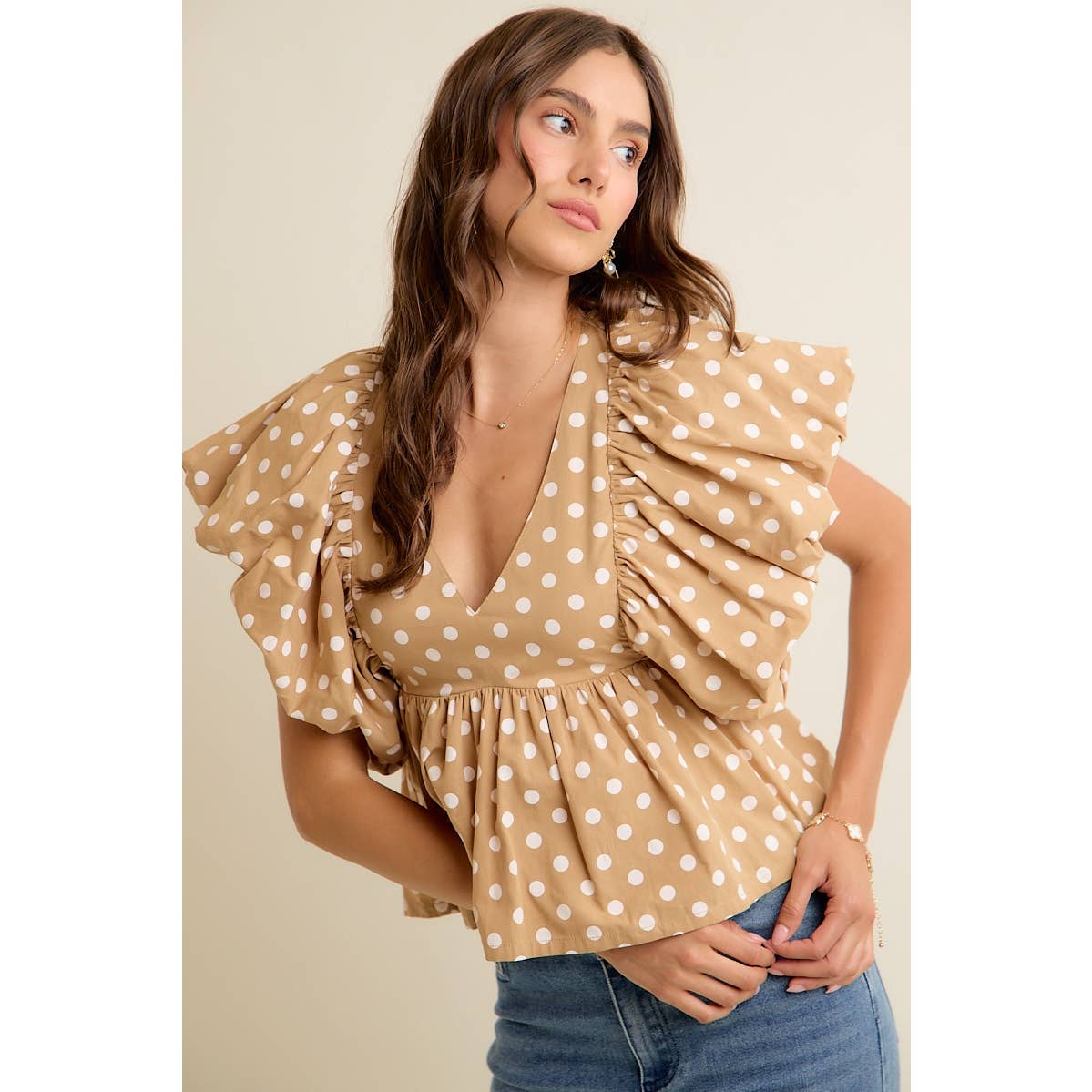 POLKA DOT BUBBLE SLEEVES BACK SMOCKED LINED BLOUSE TOP: BEIGE/WHITE / L