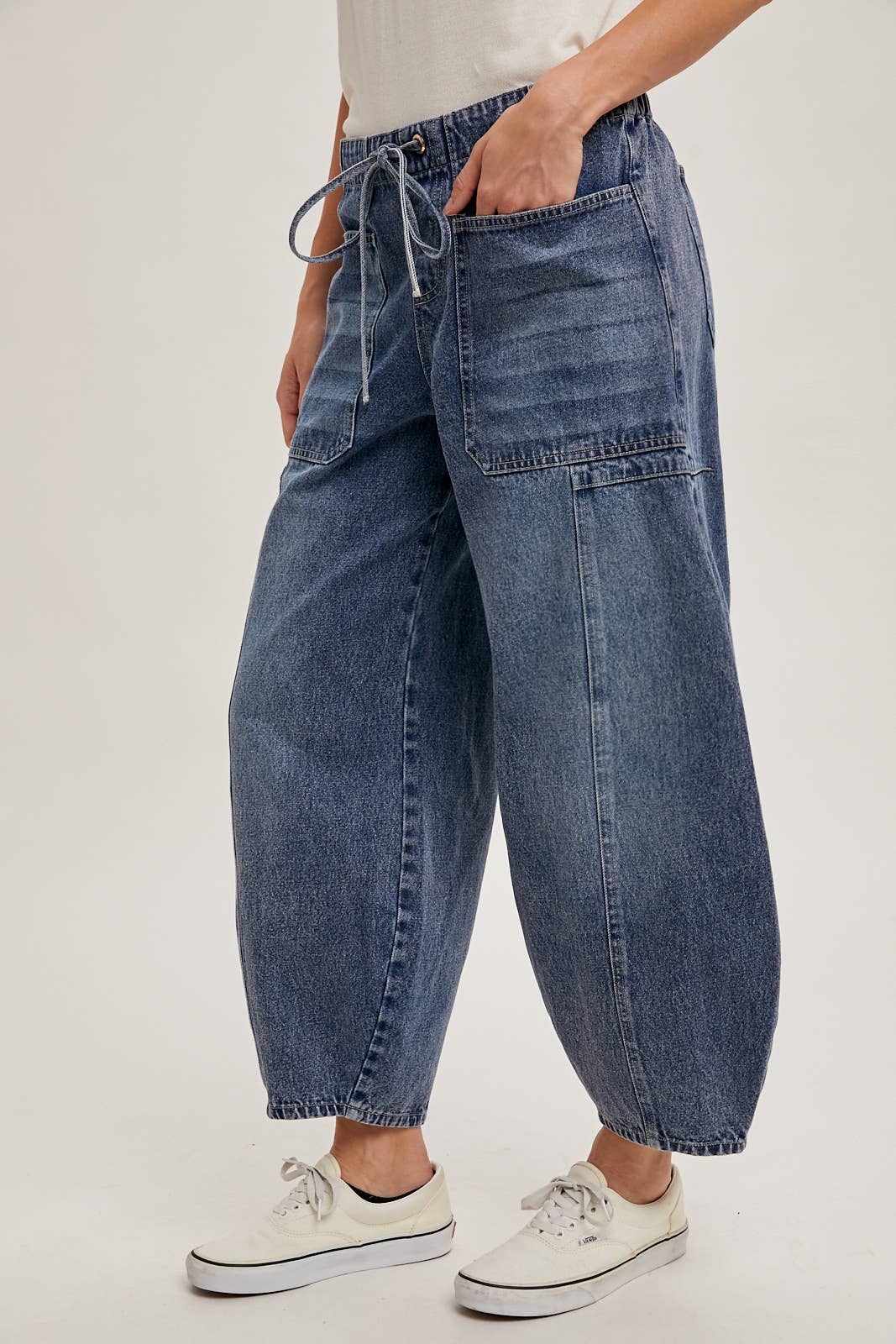 DENIM MID-WAIST DRAWSTRINGS BARREL JEANS: LT.WASH / S