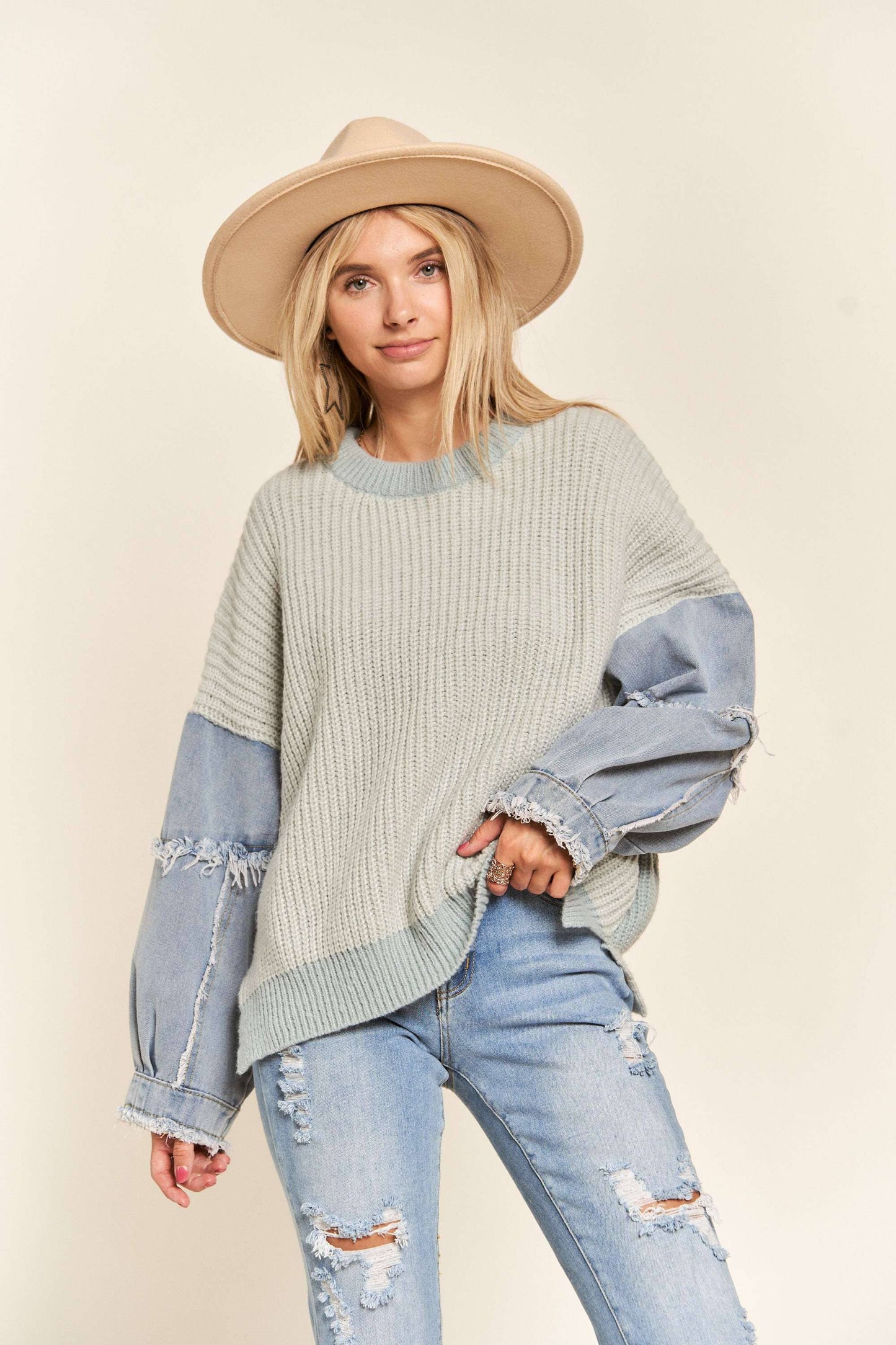 LESW3192 - FRAYED DENIM SLEEVE SWEATER TOP: BLUSH / S-M-L(2-2-2)
