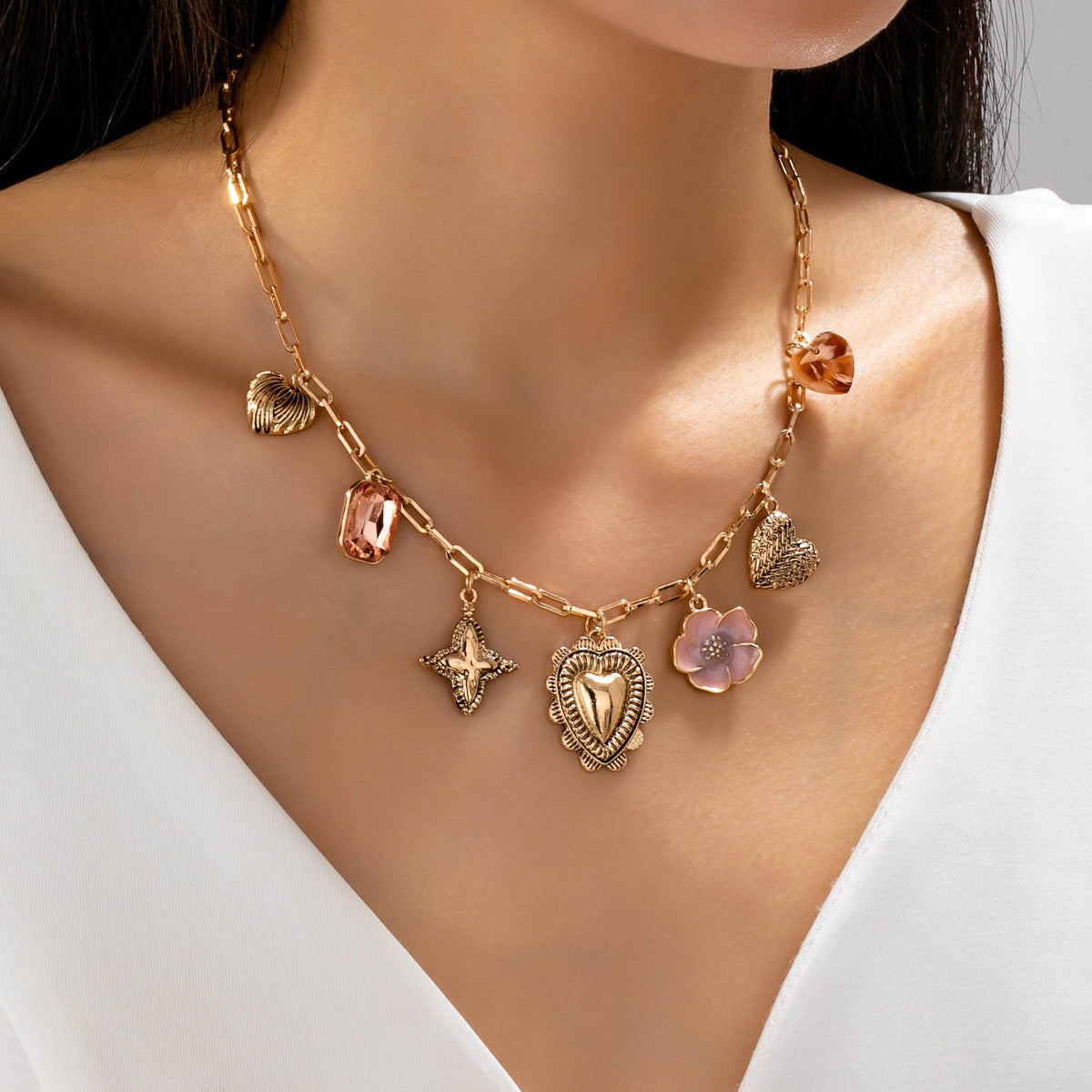 CHARM NECKLACE-HEART FLOWER RHINESTONE CLOVER | 80N92697: GOLD