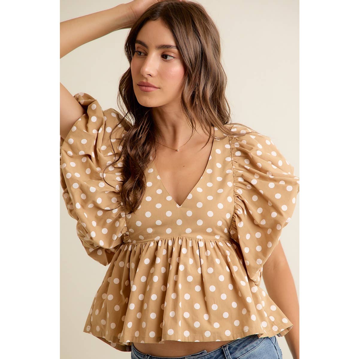 POLKA DOT BUBBLE SLEEVES BACK SMOCKED LINED BLOUSE TOP: BEIGE/WHITE / L