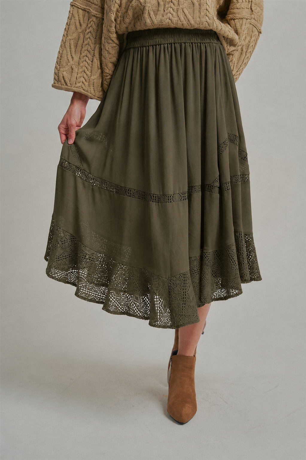 CRINKLED WOVEN BOHO MIDI SKIRT _JLB80101-01: OLIVE / S-M-L(2-2-2)