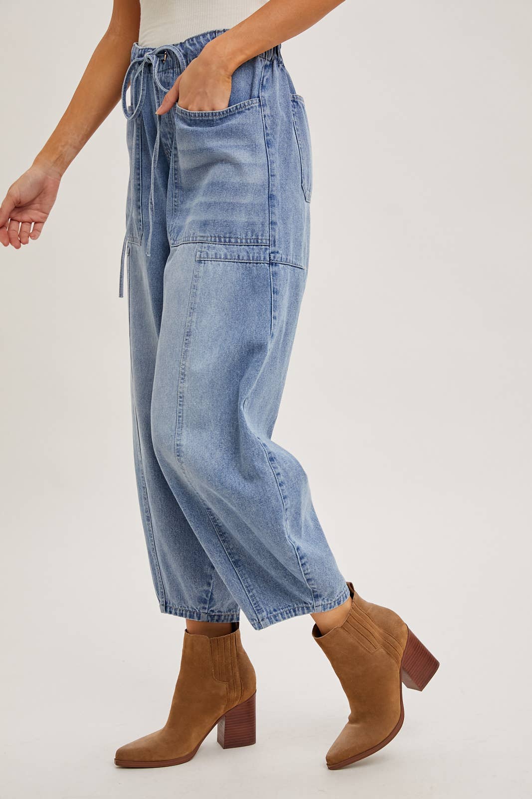 DENIM MID-WAIST DRAWSTRINGS BARREL JEANS: LT.WASH / S