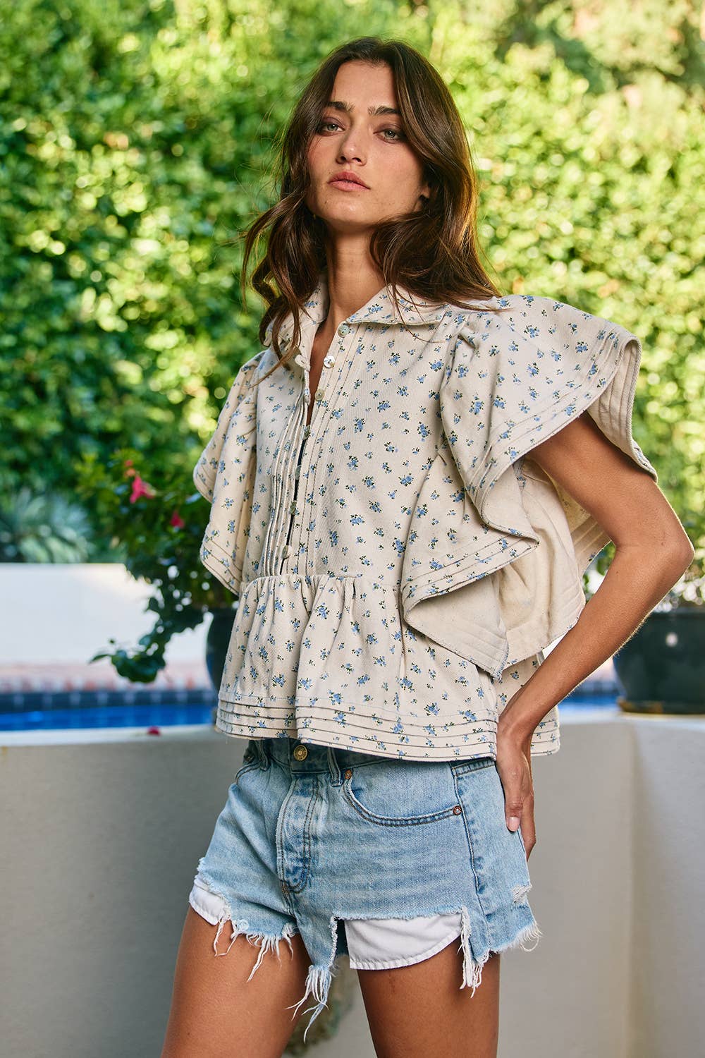 IT2337F | Ruffle Sleeves Pintuck Detail Floral Print Top: SAND/BLUE / S-M-L (2-2-2)