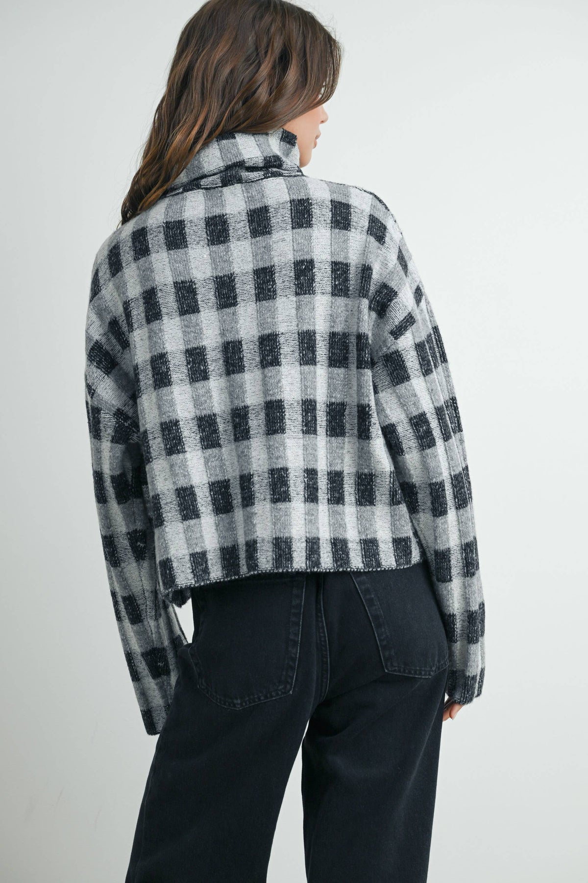 Fall Check Turtleneck Sweater - BMW7532: TAUPE MULTI / M