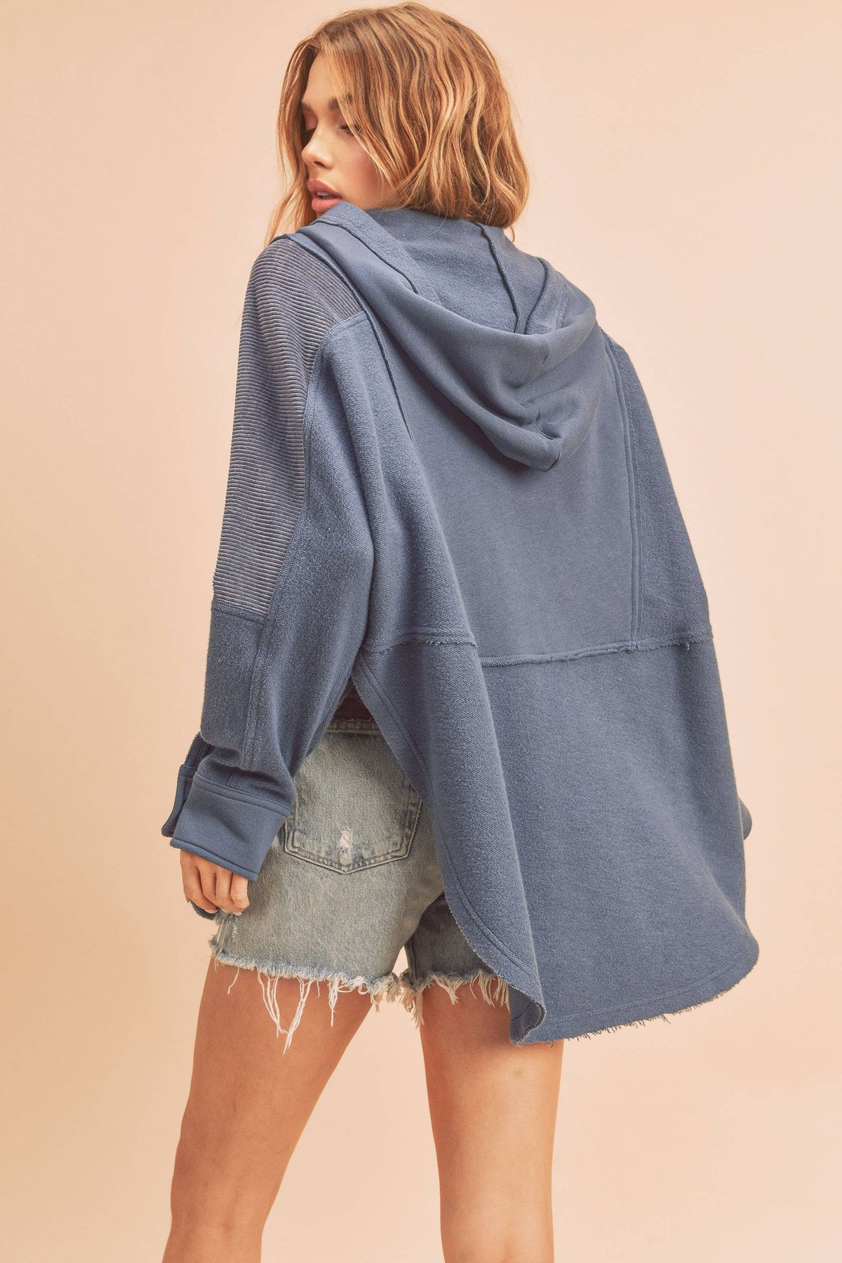 545AK Dove Pullover 5: Oat / S / Outerwear