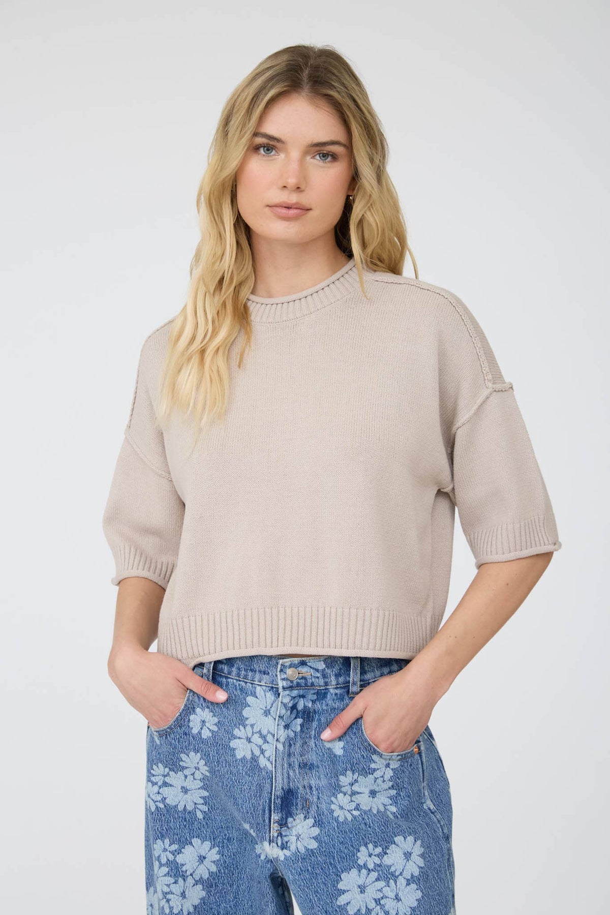 EXPOSED SEAM DROP SHOULDER SHORT SLEEVE PULLOVER : CHOCOLATE BROWN