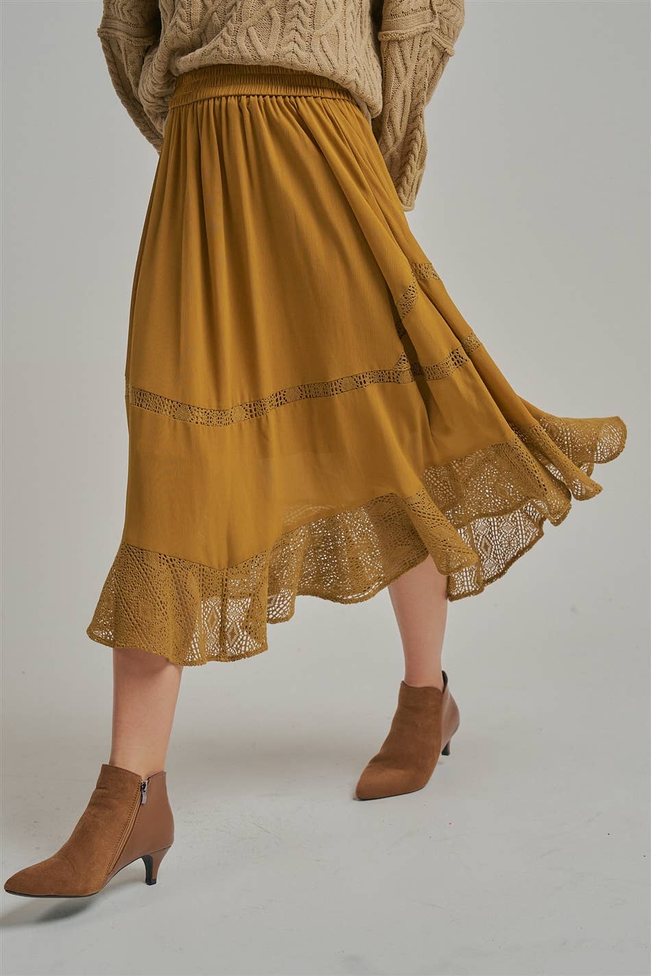CRINKLED WOVEN BOHO MIDI SKIRT _JLB80101-01: OLIVE / S-M-L(2-2-2)