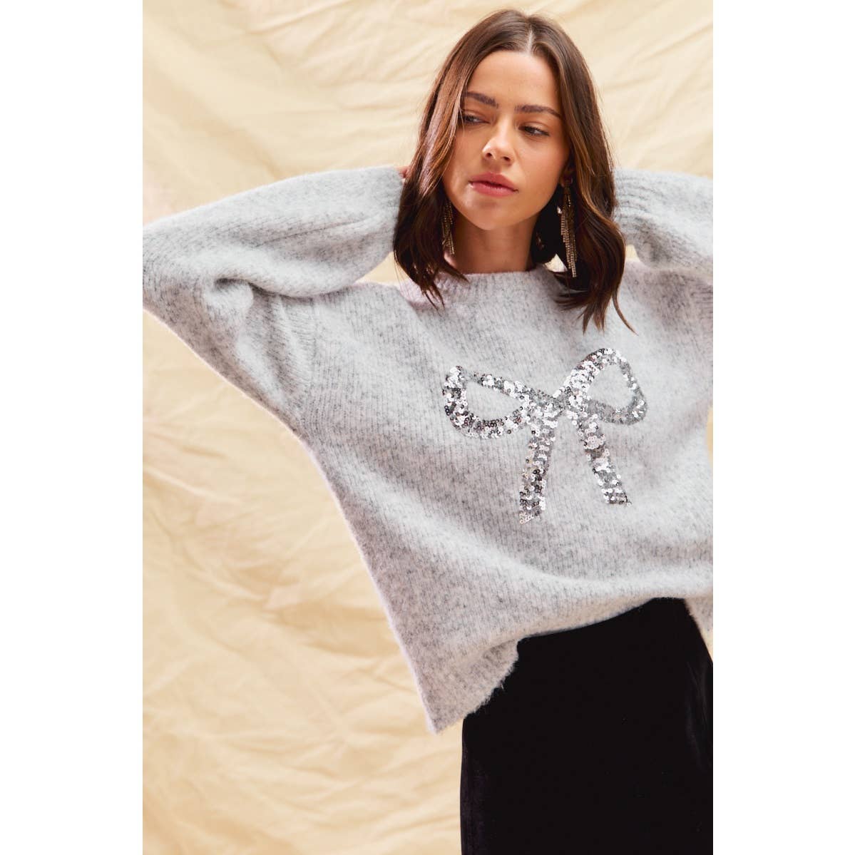 RIBBON SEQUINS CHRISTMAS HOLIDAY SWEATER TOP: LT GREY/SILVER / S