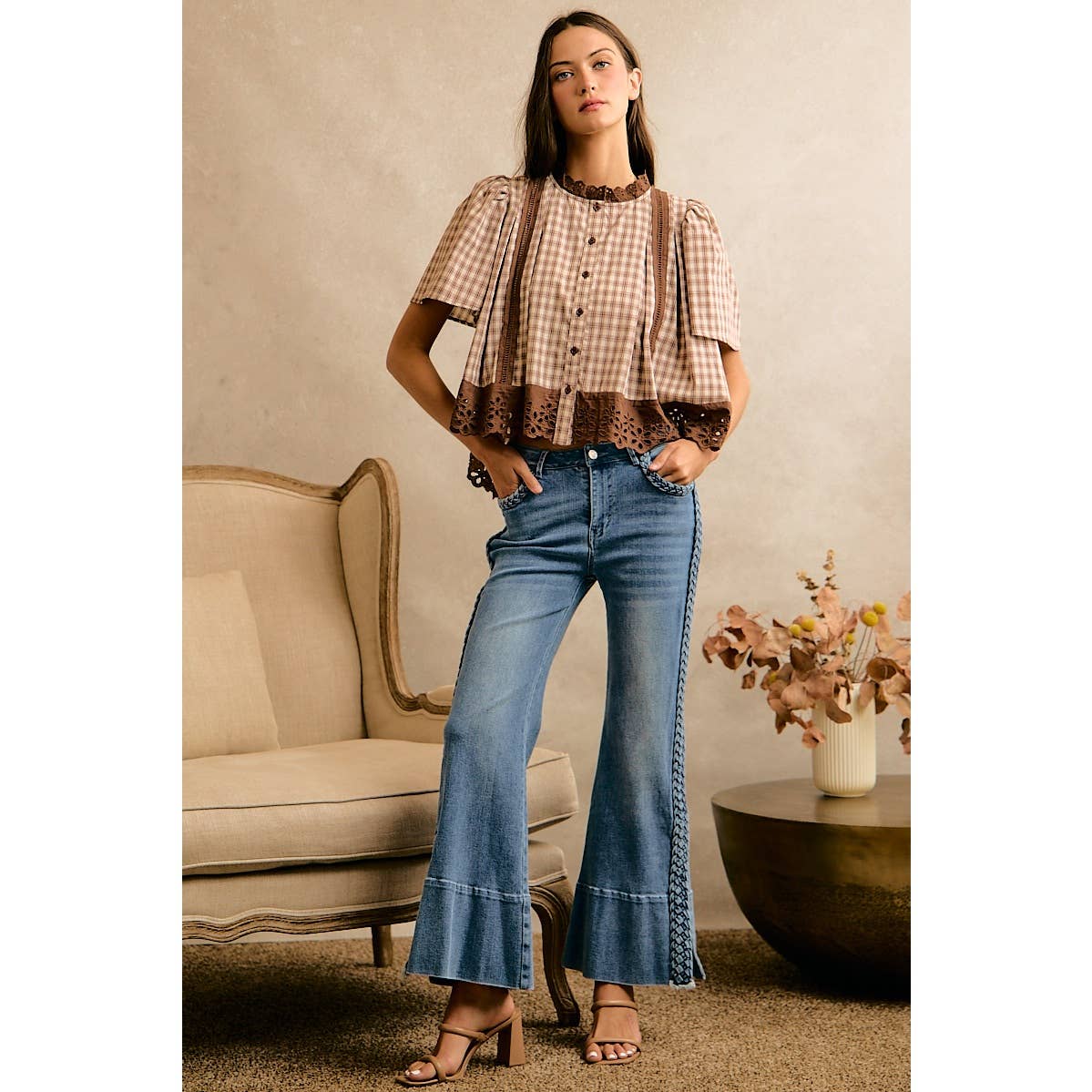 COTTON CHECK LACE TRIM FLUTTER SLEEVES BLOUSE TOP: BROWN / L