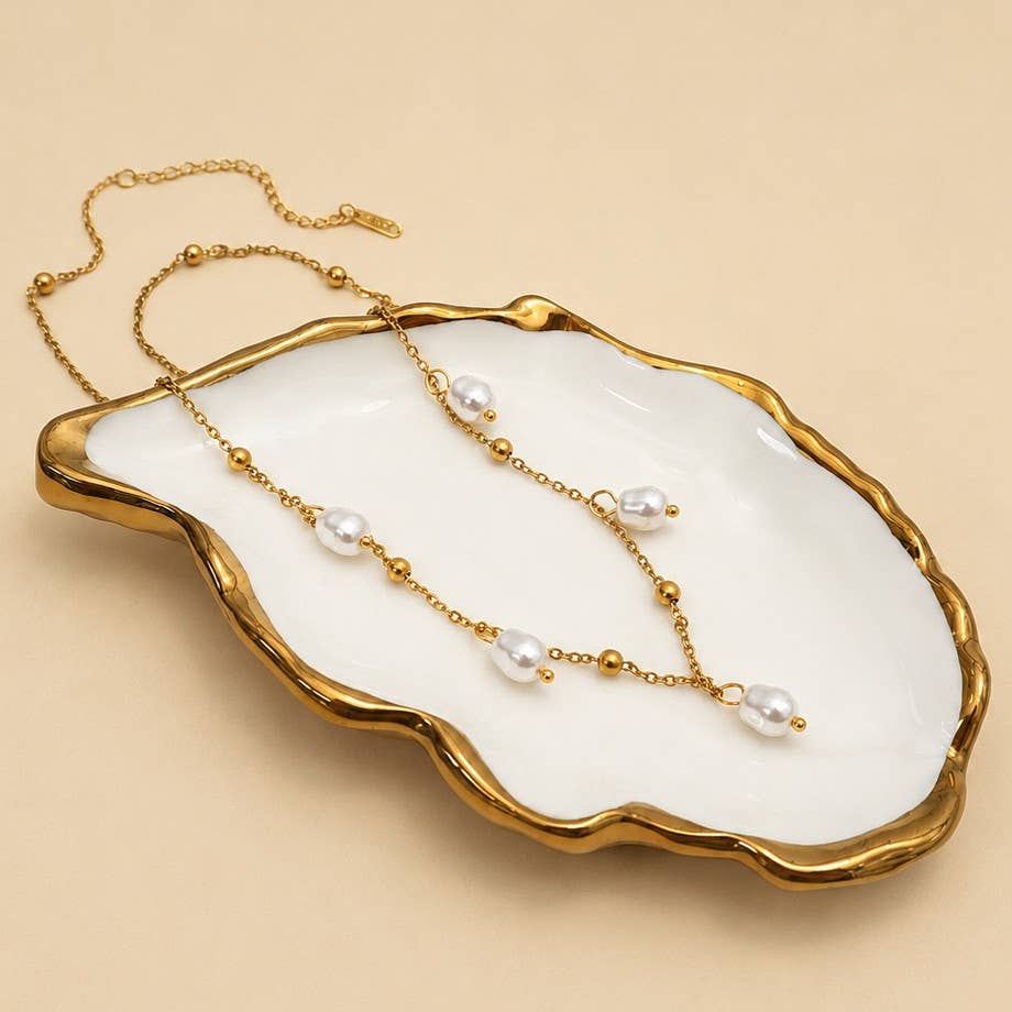 STAINLESS STEEL TARNISH FREE PEARL NECKLACE | 40NK9745: Gold