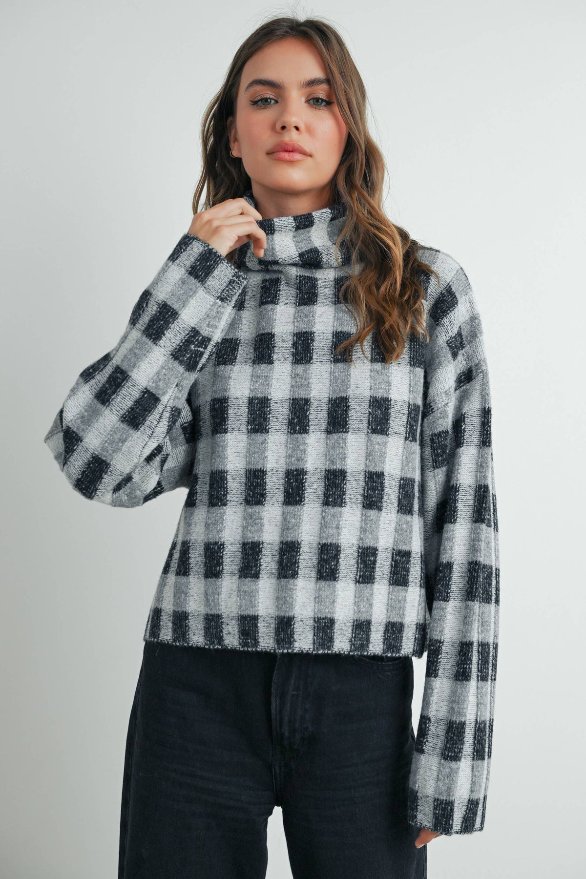 Fall Check Turtleneck Sweater - BMW7532: TAUPE MULTI / M