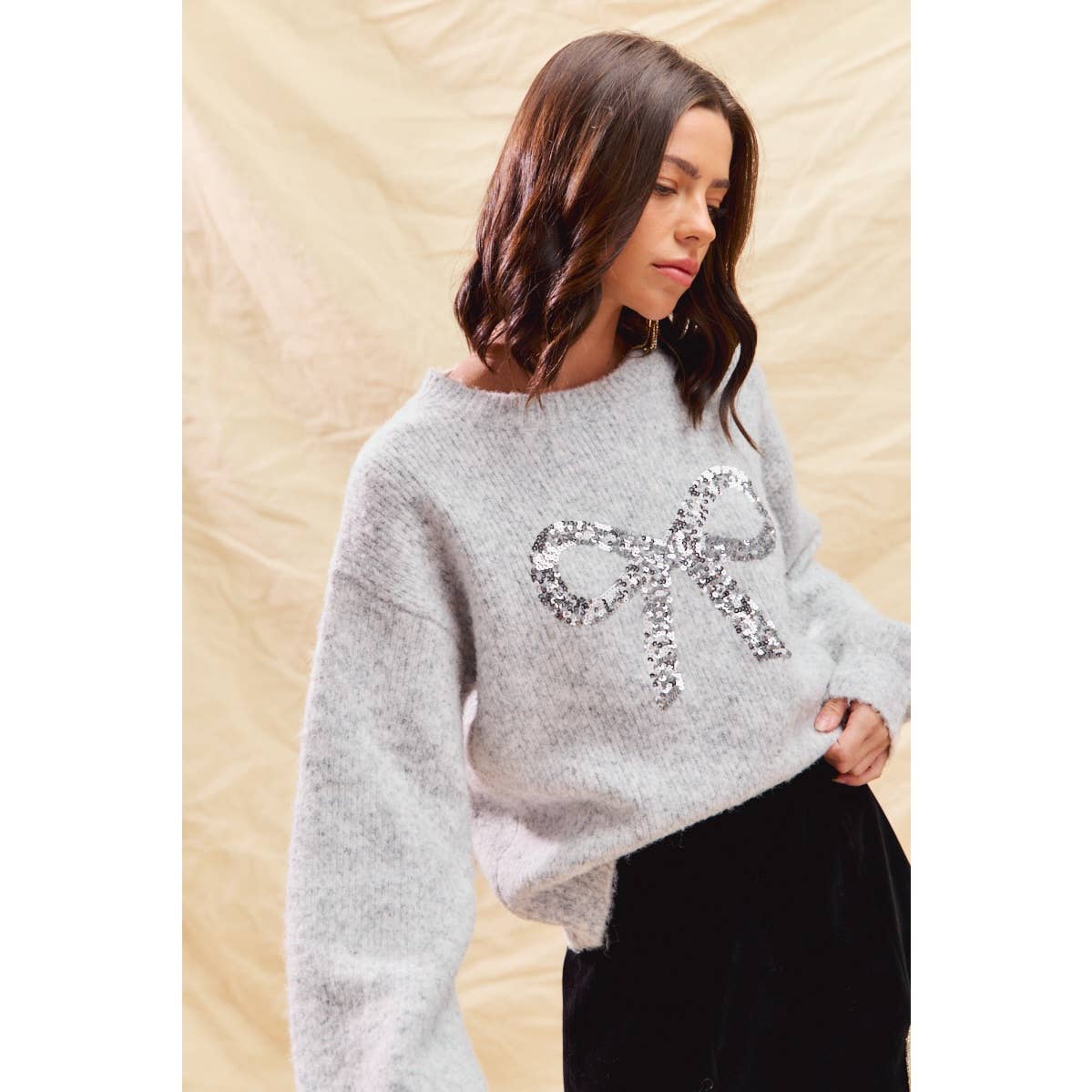 RIBBON SEQUINS CHRISTMAS HOLIDAY SWEATER TOP: LT GREY/SILVER / S